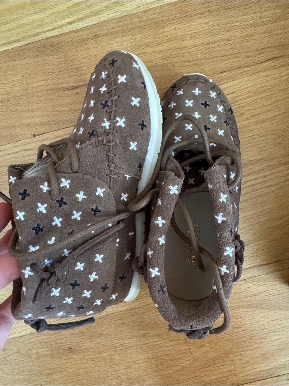 Kids Brown Suede Lace-Up Shoes with White and Black Cross Embroidery